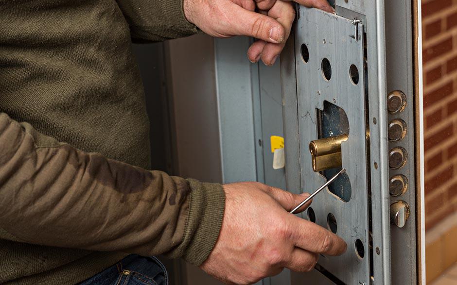 changer de serrure de porte Savigny-sur-Orge